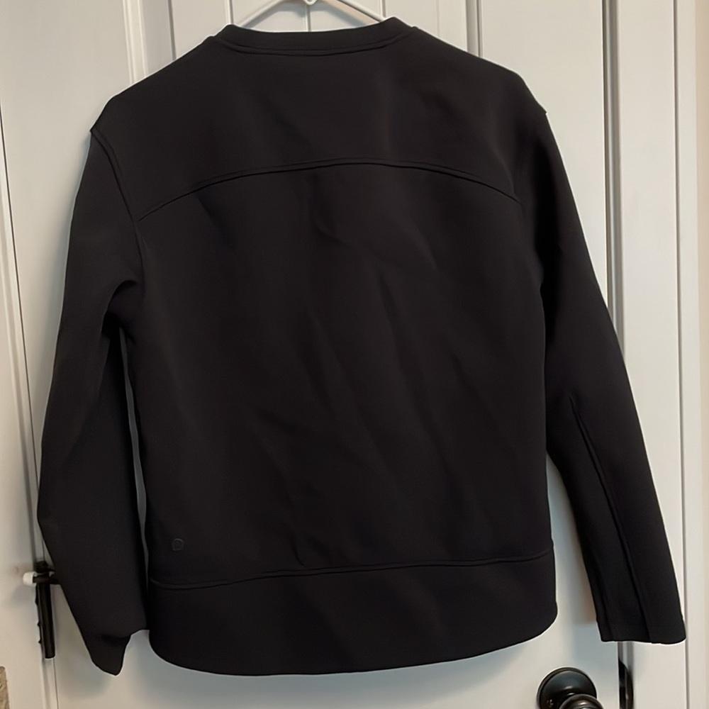 Lululemon pullover - Picture 2 of 2